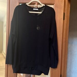 NWOT- Aritzia - M - Wilfred - Black Long Sleeve knit Top